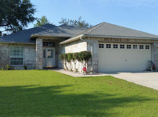 7989 Lola Cir, Navarre, FL 32566