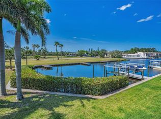 47 W Morgan St, Tarpon Springs, FL 34689