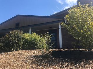 176 N Henry St, Coquille, OR