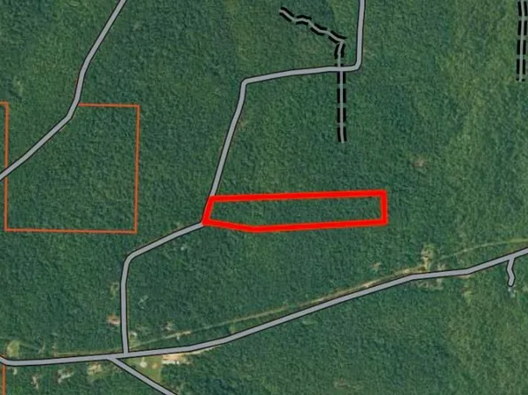 22 Red Fox Rd #23, Hardy, AR 72542