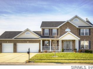748 Willow Spring Hill Dr, Fairview Heights, IL 62208