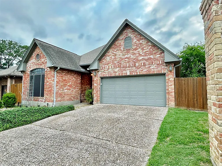 16306 Knightrider Dr — Photo 2