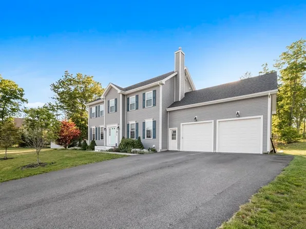 7 Ej Foley Cir, Randolph, MA 02368