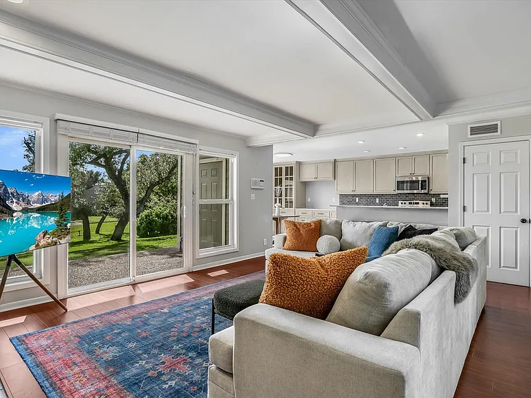 100 Lido Cir #G1 — Photo 2