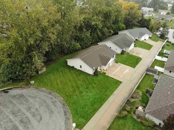 507 Apple Hill Way, Angola, IN 46703