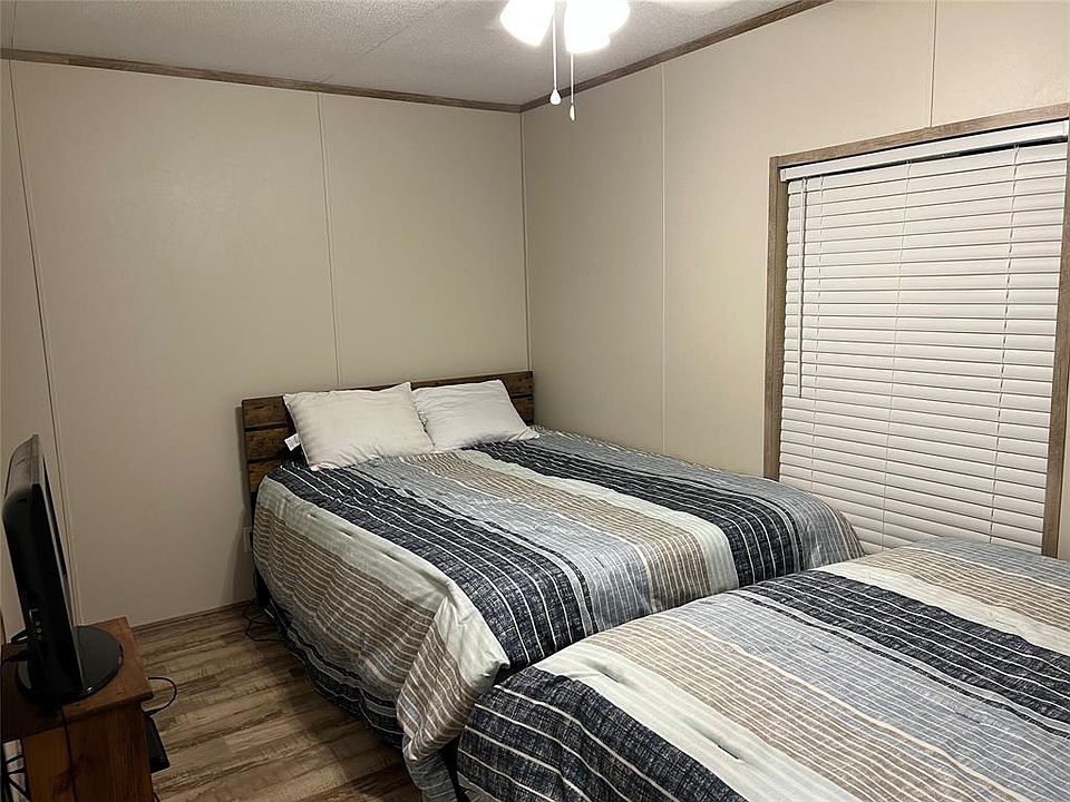 384 County Road 452, Bronson, TX 75930 MLS 36994803 Zillow