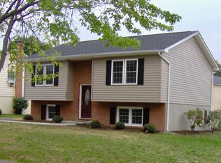 605 Dunlap St, Winchester, VA 22601