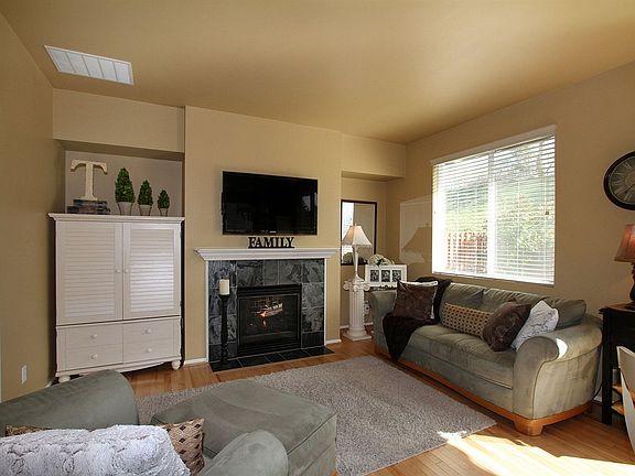 4th image of 7122 132nd St SE