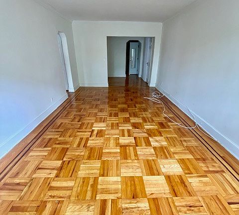 3rd image of 4 Barker Ave #5D