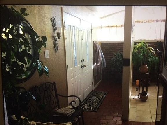 2nd image of 2818 N Elm Ave