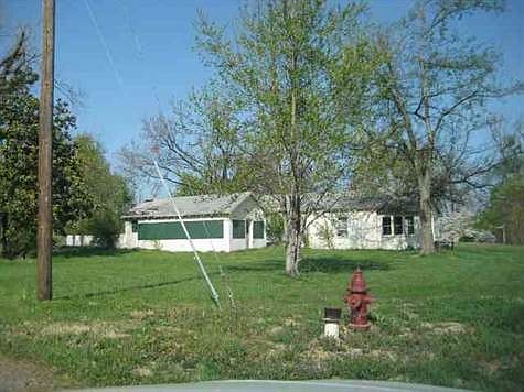 3rd image of 1602 Moscow Ave