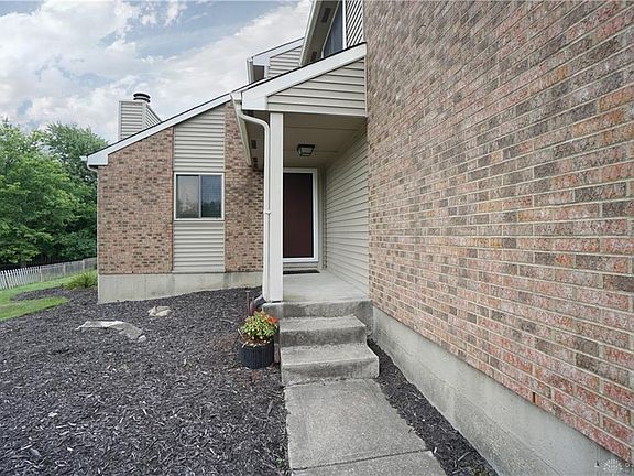 3rd image of 7706 Devonwood Dr
