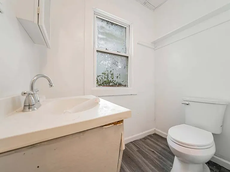 4310 Daisy Ave — Photo 22