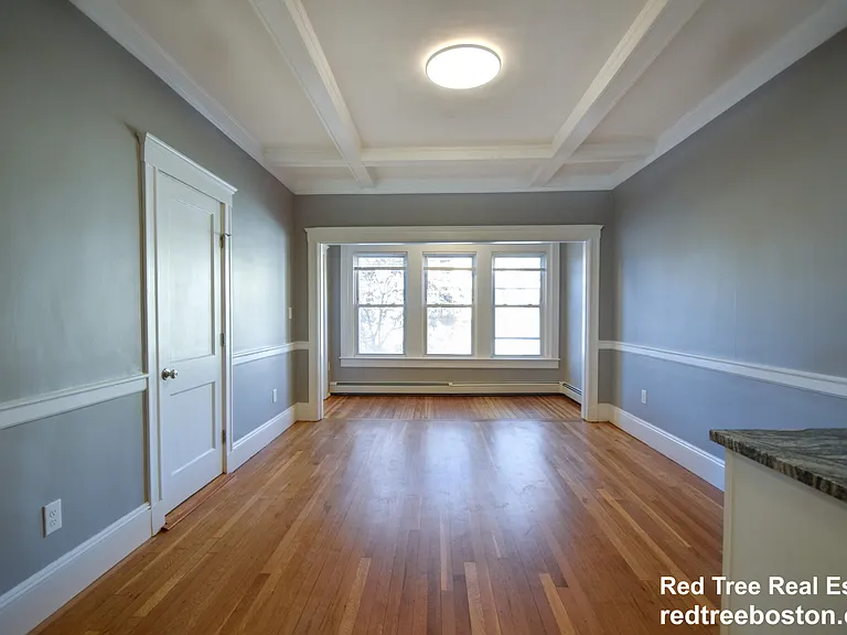 142 Sutherland Rd #U3 — Photo 4