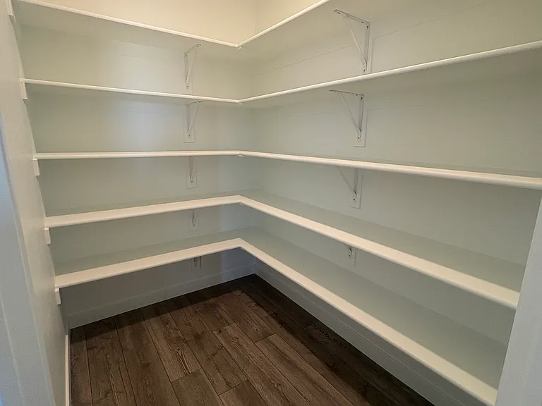 1216 S Raintree Ln — Photo 16