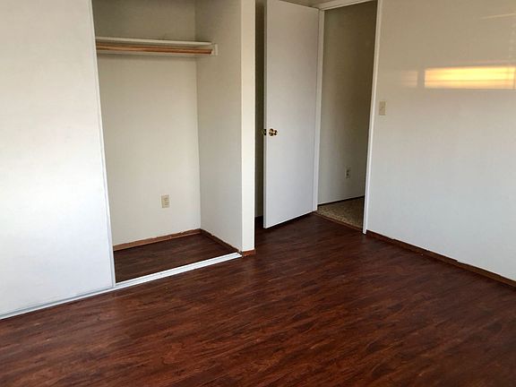 5th image of 117 Seafarer Ct