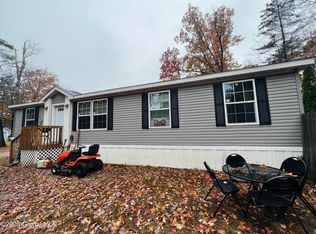 31 Sweet Rd, Queensbury, NY 12804