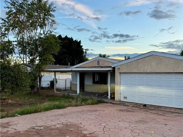 5672 28th St, Riverside, CA 92509