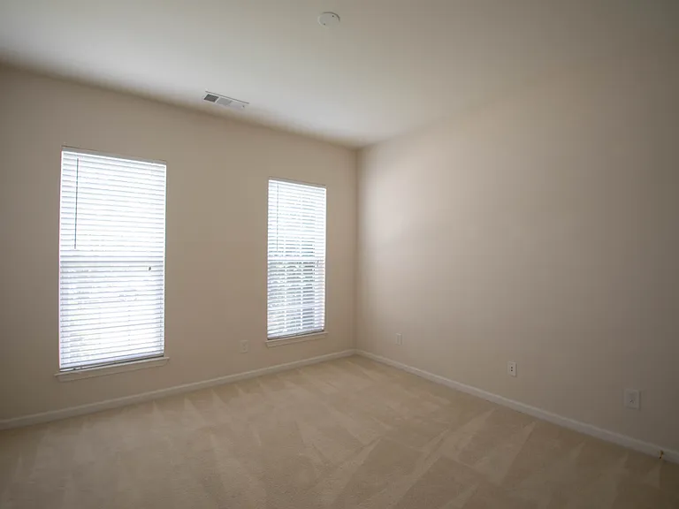 9750 Jupiter Forest Dr — Photo 14