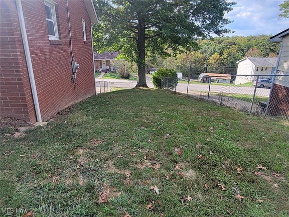 5th image of 203 Mellwood Dr