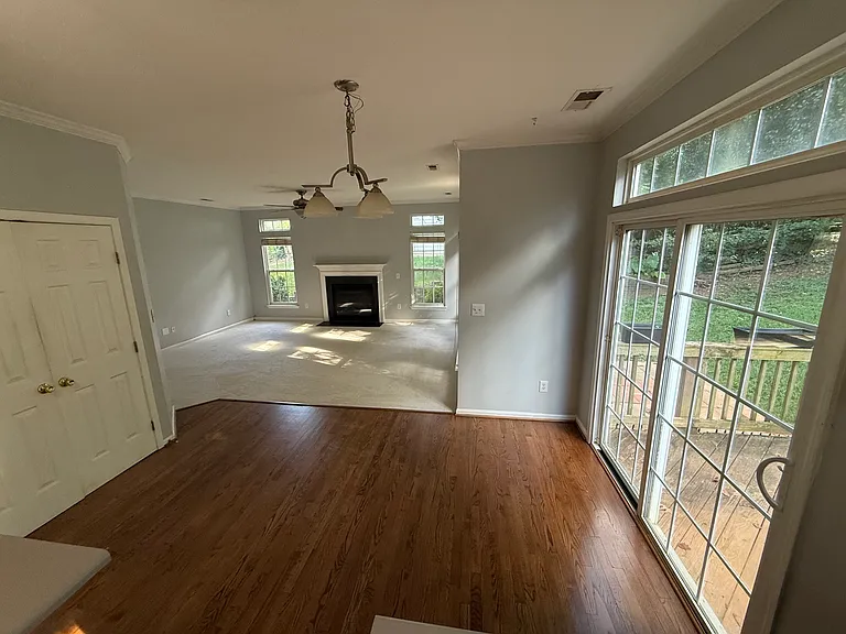 1614 Spandril Ln — Photo 8