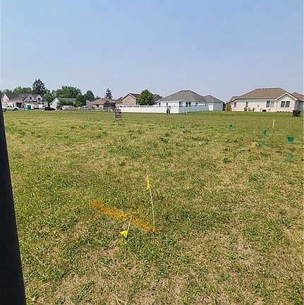 5th image of 105 Ashberry Way