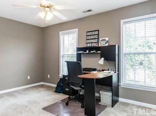 5209 Tanglewood Creek Ct, Raleigh, NC 27610