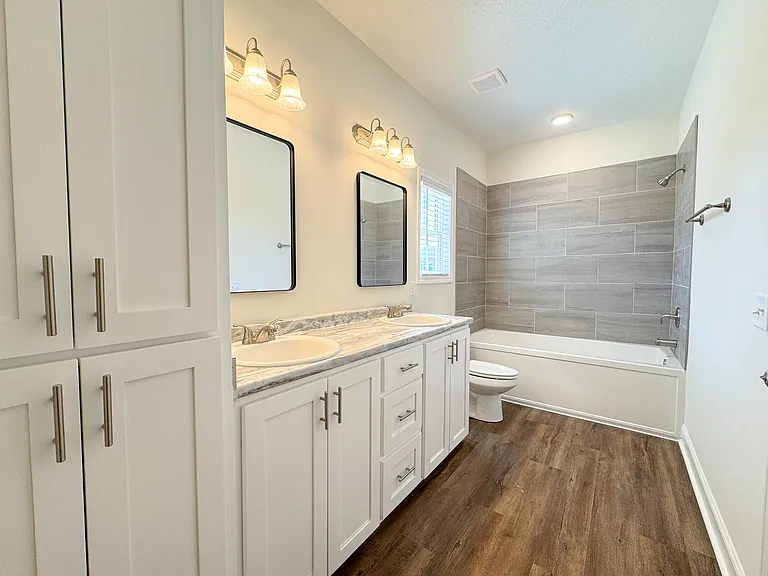 401 Noble Ct — Photo 8