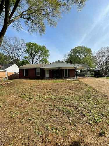 1358 Bennington Dr Photo 1