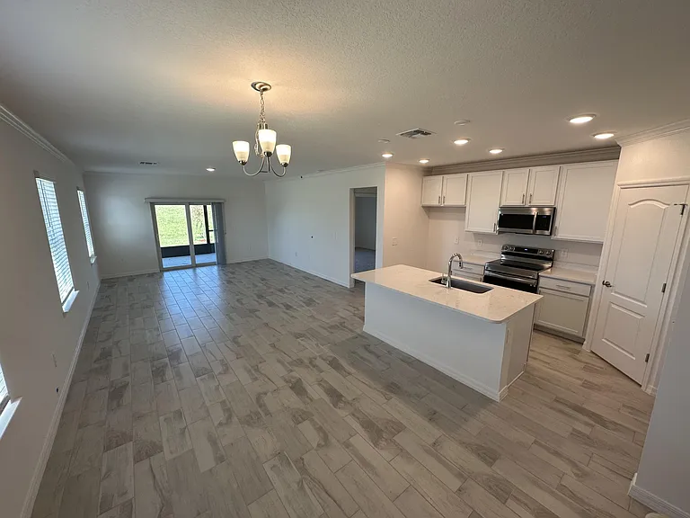 10936 SW Vasari Way — Photo 6