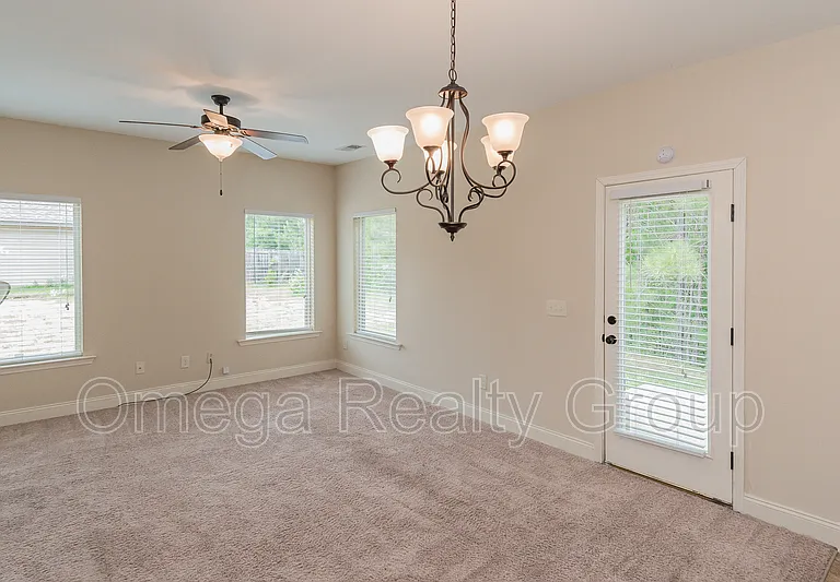4560 Barretts Trace Blvd — Photo 12