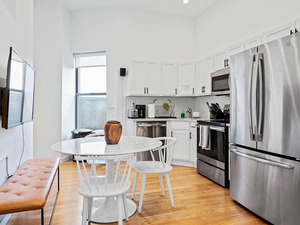 1st image of 340 Clifton Pl #4B