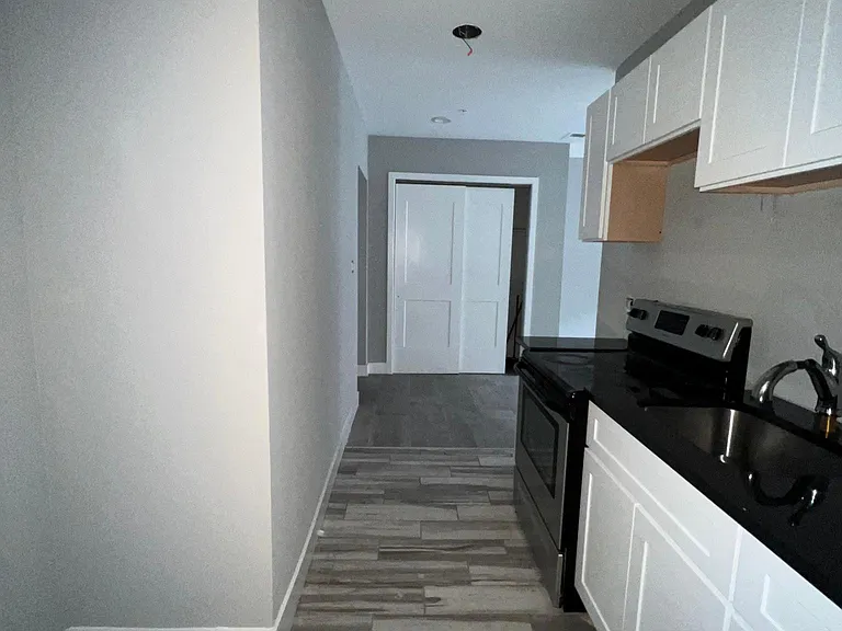 1507 S 17th St #B109 — Photo 5