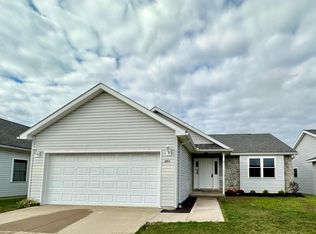 360 Stone Hedge Ln, Kenton, OH 43326