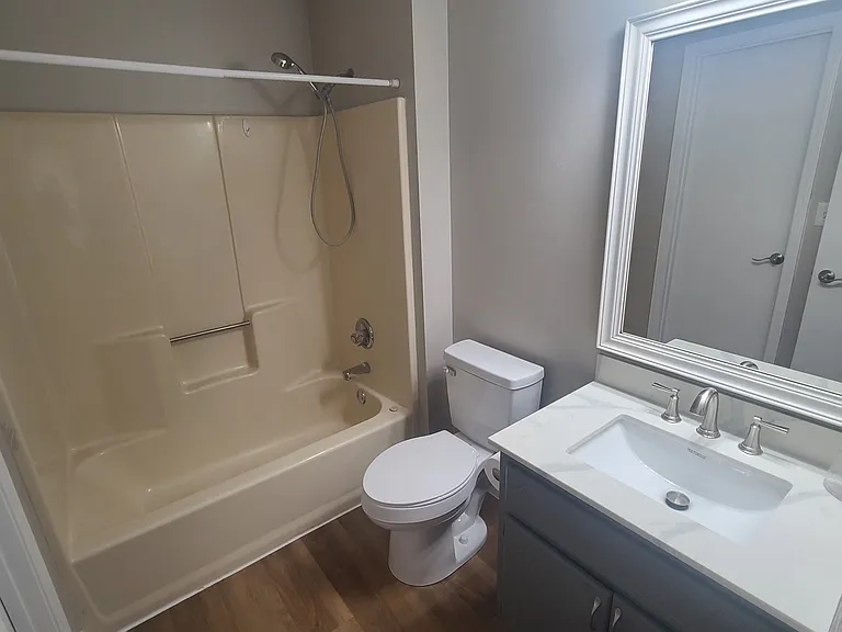 117 Pinoak Ct — Photo 7