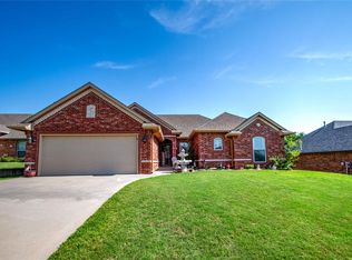 1220 Palmer Dr, Shawnee, OK 74804