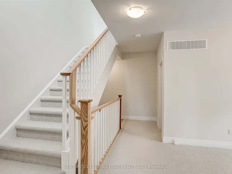 1180 Cawthra Rd #106 — Photo 28
