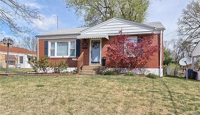 1st image of 245 Saint Maurice Ln