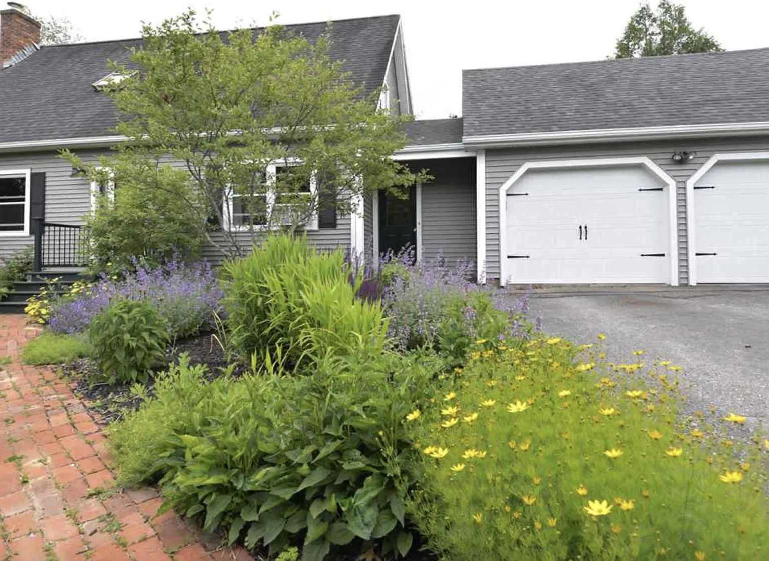 29 Dubois Dr — Photo 1