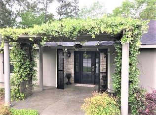 942 Lae Pl, Diamondhead, MS 39525