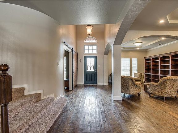 5th image of 13694 Plum Valley Dr