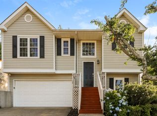 2327 Wavetree Ln NW, Acworth, GA 30101