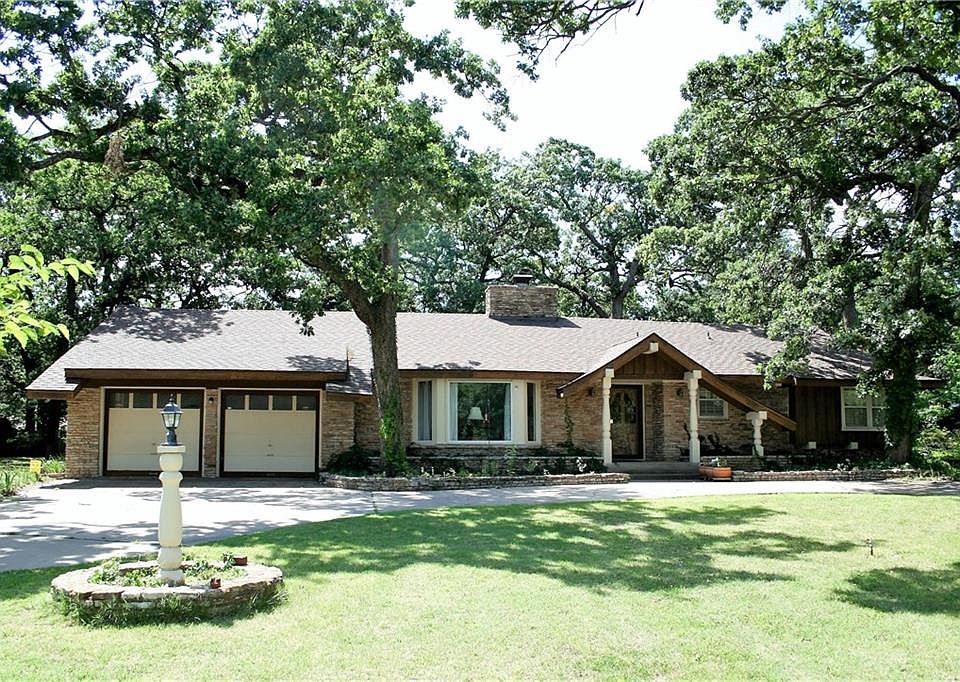 1st image of 1525 Oakhill Ln