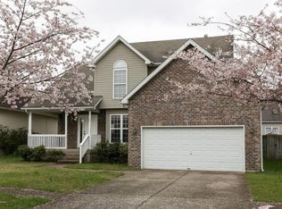 7104 Village Gate Trce, Louisville, KY 40291