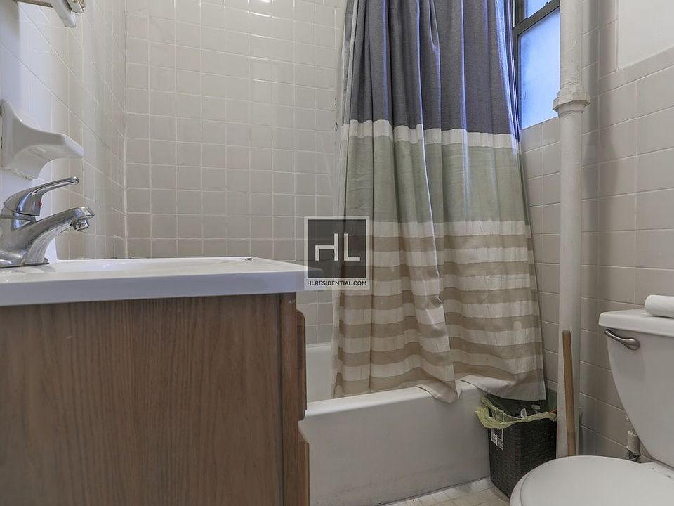 1st image of 2554 38th St APT 5C