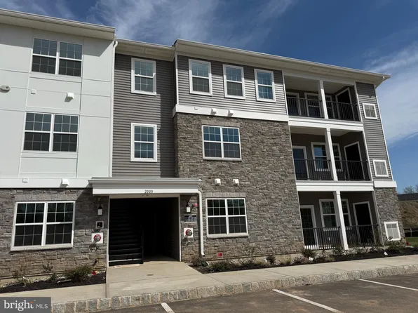 2204 Prince Hall Dr, Pennington, NJ 08534