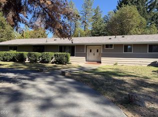 151 Verna Ln, Grants Pass, OR 97527
