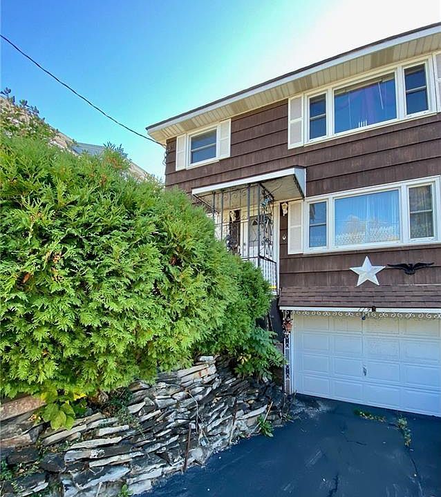 1st image of 114 Boyden St
