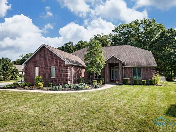2nd image of 711 Deer Valley Ct