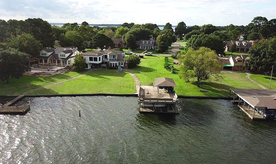 1st image of 9780 E Shore Dr